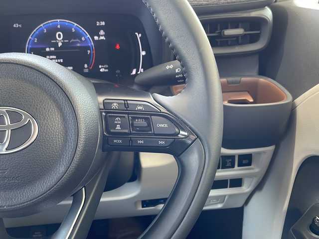 トヨタ シエンタ Z 神奈川県 2024(令6)年 1.2万km ベージュ 純正ナビ【AM/FM/USB/BT/Miracast】/両側パワースライドドア/全方位カメラ/クリアランスソナー/パーキングセンサー/レーダークルーズコントロール/ステアリングスイッチ/ブラインドスポットモニター/ビルトインETC2.0/タイプC　USB/純正ドアバイザー/純正フロアマット/２列目サンシェード/レーンキープアシスト/オートハイビーム/オートミラー/衝突軽減装置/保証書/取扱説明書/スペアキー×１