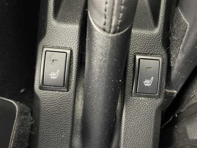 スズキ イグニス ハイブリッド MZ 道東・釧路十勝 2017(平29)年 7万km ピュアホワイトP 4WD/社外ナビ　/ CD DVD フルセグ Bluetooth/シートヒーター　/ＬＥＤヘッドライト　/クルーズコントロール　/純正アルミホイール　/パドルシフト　/オートライト　/スマートキー/オートエアコン　/プッシュスタート