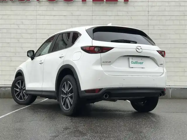 マツダ ＣＸ－５ 20S プロアクティブ 長崎県 2017(平29)年 7.2万km スノーフレイクホワイトパールマイカ 純正アルミホイール　/純正ＳＤナビ【Ｂｌｕｅｔｏｏｔｈ／ＤＶＤ／ＣＤ】　/BOSEプレミアムサウンド　/パワーシート【ドライブ席】　/シートヒーター【ドライブ席／助手席】　/ステアリングヒーター/ＭＴモード付ＡＴ/ブラインドスポットモニター/アダプティブ・クルーズ・コントロール/アイドリングストップ/パーキングアシスト/アンチロックブレーキシステム/横滑り防止装置/コーナーセンサー/盗難防止装置/バックカメラ/オートライト/ETC/USB/AUX/エンジンスタートボタン/取扱説明書/保証書/記録簿