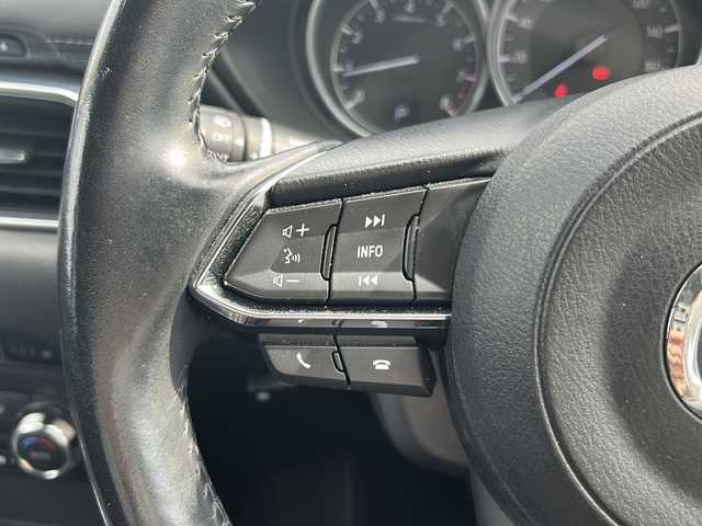 マツダ ＣＸ－５ 20S プロアクティブ 長崎県 2017(平29)年 7.2万km スノーフレイクホワイトパールマイカ 純正アルミホイール　/純正ＳＤナビ【Ｂｌｕｅｔｏｏｔｈ／ＤＶＤ／ＣＤ】　/BOSEプレミアムサウンド　/パワーシート【ドライブ席】　/シートヒーター【ドライブ席／助手席】　/ステアリングヒーター/ＭＴモード付ＡＴ/ブラインドスポットモニター/アダプティブ・クルーズ・コントロール/アイドリングストップ/パーキングアシスト/アンチロックブレーキシステム/横滑り防止装置/コーナーセンサー/盗難防止装置/バックカメラ/オートライト/ETC/USB/AUX/エンジンスタートボタン/取扱説明書/保証書/記録簿