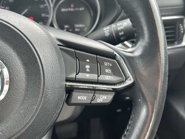 マツダ ＣＸ－５ 20S プロアクティブ 長崎県 2017(平29)年 7.2万km スノーフレイクホワイトパールマイカ 純正アルミホイール　/純正ＳＤナビ【Ｂｌｕｅｔｏｏｔｈ／ＤＶＤ／ＣＤ】　/BOSEプレミアムサウンド　/パワーシート【ドライブ席】　/シートヒーター【ドライブ席／助手席】　/ステアリングヒーター/ＭＴモード付ＡＴ/ブラインドスポットモニター/アダプティブ・クルーズ・コントロール/アイドリングストップ/パーキングアシスト/アンチロックブレーキシステム/横滑り防止装置/コーナーセンサー/盗難防止装置/バックカメラ/オートライト/ETC/USB/AUX/エンジンスタートボタン/取扱説明書/保証書/記録簿
