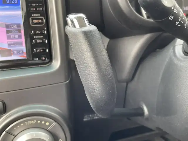 ダイハツ ムーヴ コンテ カスタム RS 新潟県 2013(平25)年 4.5万km パールホワイトⅢ 純正ナビ/(AM/FM/CD/USB/ワンセグ)/ETC/アイドリングストップ/HIDヘッドライト/フォグランプ/革巻きステアリング/電格ミラー/ドアバイザー/スマートキー