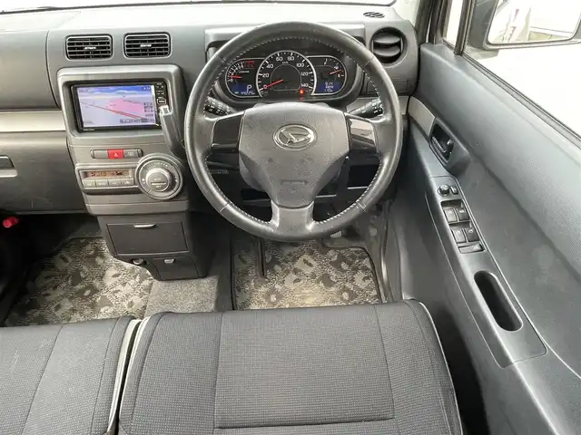 ダイハツ ムーヴ コンテ カスタム RS 新潟県 2013(平25)年 4.5万km パールホワイトⅢ 純正ナビ/(AM/FM/CD/USB/ワンセグ)/ETC/アイドリングストップ/HIDヘッドライト/フォグランプ/革巻きステアリング/電格ミラー/ドアバイザー/スマートキー