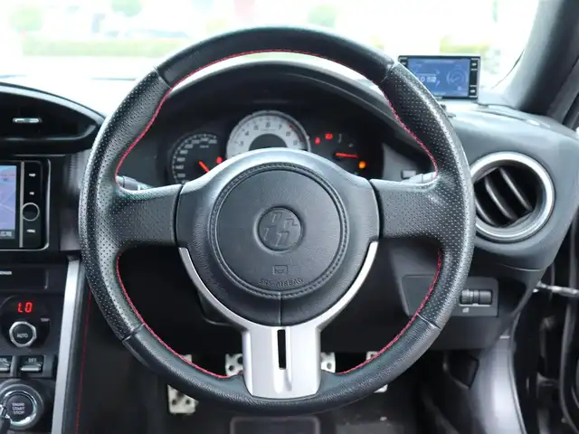 トヨタ ８６ GT 神奈川県 2012(平24)年 6.9万km クリスタルブラックシリカ 純正メモリナビ/フルセグテレビ/バックカメラ/ドアバイザー/プッシュスタート/ETC/Bluetoothオーディオ/ドラレコ前後/純正17インチAW/純正ヘッドライト/フロントフォグランプ/スペアキー