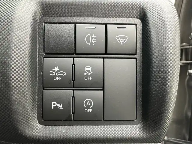 トヨタ ライズ Z 兵庫県 2023(令5)年 4万km スムースグレーマイカメタリック/ブラック2トーン 純正ディスプレイオーディオ/Bluetooth フルセグTV AppleCaPlay/バックカメラ/純正フルエアロ/前後ドライブレコーダー/コーナーセンサー/クルーズコントロール/LEDヘッドライト/オートライト/オートハイビーム/純正17インチアルミホイール/シートヒーター/ETC/純正フロアマット/4WD/TVキャンセラー/ブレーキホールド