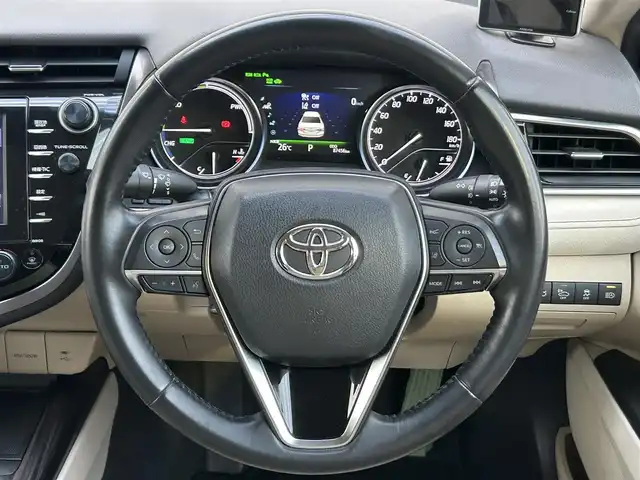 トヨタ カムリ G レザーパッケージ 茨城県 2017(平29)年 8.8万km プラチナホワイトパールマイカ 純正メモリナビ/　(AM/FM/BT)/フルセグ/バックカメラ/純正ドライブレコーダー/ビルトインETC/クルーズコントロール/パワーバックドア/クリアランスソナー/本革シート/パワーシート/ヒートシーター/プッシュスタート/カーテンエアバッグ/LEDヘッドライト/オートライト/純正フロアマット/純正アルミホイール