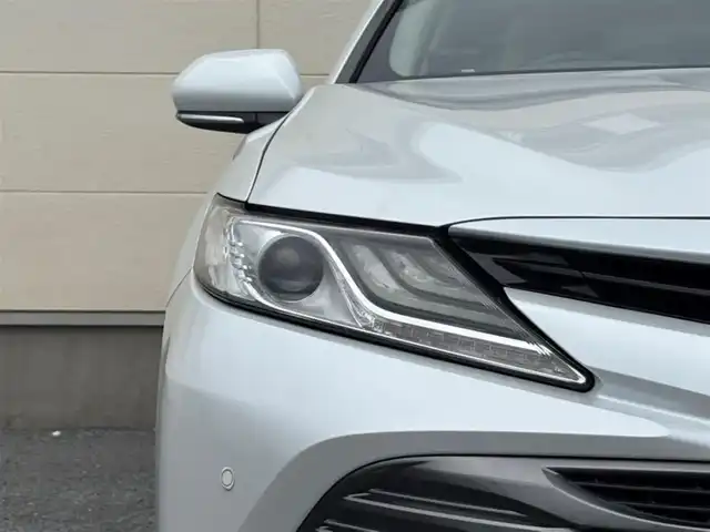 トヨタ カムリ G レザーパッケージ 茨城県 2017(平29)年 8.8万km プラチナホワイトパールマイカ 純正メモリナビ/　(AM/FM/BT)/フルセグ/バックカメラ/純正ドライブレコーダー/ビルトインETC/クルーズコントロール/パワーバックドア/クリアランスソナー/本革シート/パワーシート/ヒートシーター/プッシュスタート/カーテンエアバッグ/LEDヘッドライト/オートライト/純正フロアマット/純正アルミホイール
