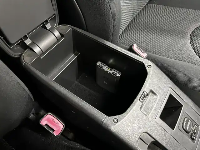 トヨタ ＲＡＶ４ スタイル 道央・札幌 2008(平20)年 12.5万km ブロンズマイカメタリック ・4WD/・純正ナビ/フルセグTV/DVD/CD/MSV/・クルーズコントロール/・社外エンジンスターター/・HID/・フロントフォグ/・ETC/・プッシュスタート/・スマートキー/・夏タイヤ純正17インチAW積込