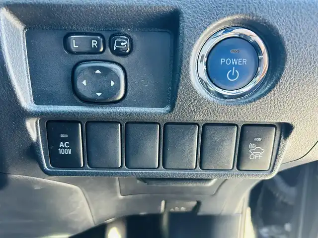 トヨタ ＳＡＩ S Cパッケージ 岡山県 2014(平26)年 13.1万km 黒 (株)IDOMが運営する【じしゃロン岡山店】の自社ローン専用車両です。こちらは現金またはオートローンご利用時の価格です。 自社ローンご希望の方は別途その旨お申し付け下さい/*フルセグ/＊バックカメラ/＊アイドリングストップ/*パワーシート/＊スマートキー/＊スペアキー/＊プッシュスタート/＊ETC/＊社外ナビ