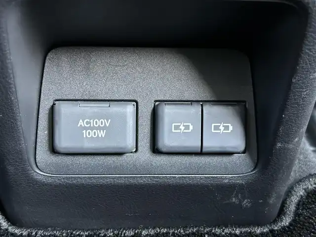 レクサス ＮＸ 350h バージョンL 福島県 2022(令4)年 2.4万km グラファイトブラックガラスフレーク ワンオーナー/セーフティシステムプラス/・プリクラッシュセーフティ/・レーントレーシングアシスト/・ロードサインアシスト/・ドライバー異常時対応システム/・プロアクティブドライビングアシスト/・アダプティブハイビームシステム/・レーンディパーチャーアラート/・レーダークルーズコントロール/・発信遅れ告知機能/パノラミックビューモニター/14インチディスプレイオーディオプラス/【Bluetooth/フルセグTV/】/ブラインドスポットモニター/パーキングサポートブレーキ/ハンスフリーパワーバックドア/レザーシート/・前席パワーシート/運転席メモリ機能付き/・全席シートヒーター/3眼フルLEDヘッドランプ/・LEDコーナリングランプ/・ヘッドランプクリーナー/・オートライト/・オートハイビーム/・フォグランプ/スマートキー/・プッシュスタート/新車時保証書/取扱説明書