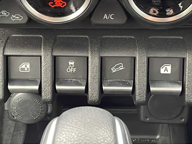 スズキ ジムニー XC 福島県 2020(令2)年 4.4万km シフォンアイボリーメタリックブラック2トーンルーフ デュアルセンサーブレーキサポート　バックＣ　社外ナビ　ワンセグＴＶ　クルコン　スマートキー　ステリモ　電格ミラー　ミラーヒーター　前席シートヒーター　衝突軽減　純正ドアバイザー　純正ゴムフロアマット