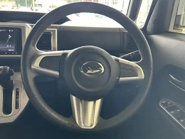 ダイハツ ウェイク L 沖縄県 2015(平27)年 4.5万km フェスタイエロー (株)IDOMが運営する【じしゃロンコザ店】の自社ローン対象車両になります。こちらは現金ご利用時の価格です。自社ローンご希望の方は別途その旨お申付け下さい。/・プッシュスタート /・ワンセグ /・片側パワースライドドア /・アイドリングストップ　/・横滑り防止装置　/・ベンチシート　/・純正フロアマット　/・スマートキー　/・取扱説明書　/・パワーステアリング　/・オートライト