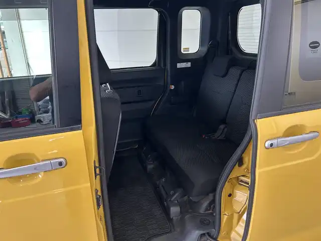 ダイハツ ウェイク L 沖縄県 2015(平27)年 4.5万km フェスタイエロー (株)IDOMが運営する【じしゃロンコザ店】の自社ローン対象車両になります。こちらは現金ご利用時の価格です。自社ローンご希望の方は別途その旨お申付け下さい。/・プッシュスタート /・ワンセグ /・片側パワースライドドア /・アイドリングストップ　/・横滑り防止装置　/・ベンチシート　/・純正フロアマット　/・スマートキー　/・取扱説明書　/・パワーステアリング　/・オートライト