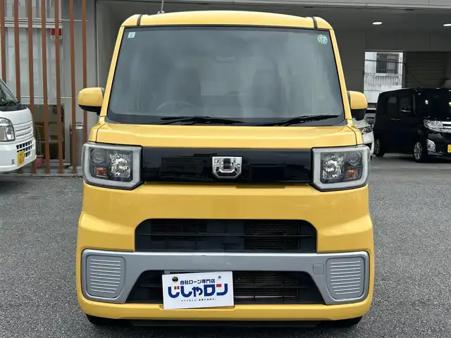 ダイハツ ウェイク L 沖縄県 2015(平27)年 4.5万km フェスタイエロー (株)IDOMが運営する【じしゃロンコザ店】の自社ローン対象車両になります。こちらは現金ご利用時の価格です。自社ローンご希望の方は別途その旨お申付け下さい。/・プッシュスタート /・ワンセグ /・片側パワースライドドア /・アイドリングストップ　/・横滑り防止装置　/・ベンチシート　/・純正フロアマット　/・スマートキー　/・取扱説明書　/・パワーステアリング　/・オートライト