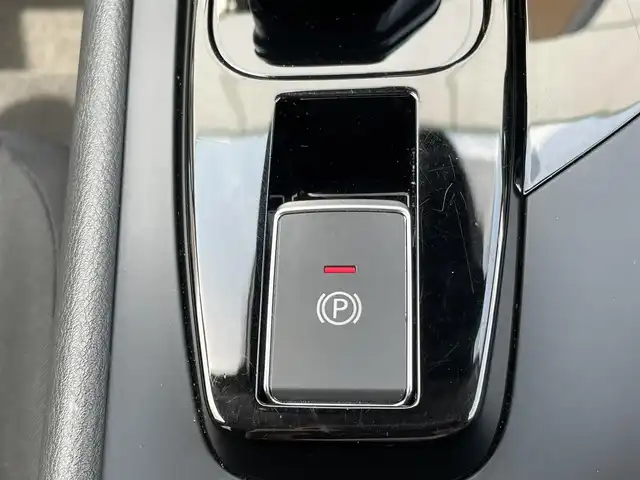 日産 ノート X 山梨県 2023(令5)年 6.6万km ガーネットレッド プロパイロット/純正9インチナビ/Bluetooth接続/フルセグTV/アラウンドビューモニター/ETC/インテリジェントルームミラー/置くだけ充電/ステアリングスイッチ/取扱説明書/保証書