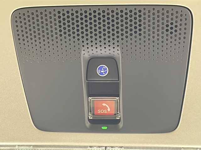 ホンダ Ｎ ＢＯＸ 岐阜県 2025(令7)年 0.3万km プラチナホワイトパール 純正8インチホンダコネクティッドナビ【VXM-245ZFEi】/リアワイドカメラ/オーディオリモートコントロールスイッチ/ハンズフリーテレホンスイッチ/音声認識スイッチ /専用ワイヤーハーネス/ホンダセンシング/衝突軽減ブレーキ（CMBS）/先行車発進お知らせ機能/歩行者事故低減ステアリング/路外逸脱抑制機能/標識認識機能/渋滞追従機能付アダプティブクルーズコントロール（ACC）/車線維持支援システム（LKAS）/誤発進抑制機能/後方誤発進抑制機能/近距離衝突軽減ブレーキ/急アクセル抑制機能/パーキングセンサーシステム/オートライト/オートハイビーム/ヘッドライトレベライザー/LEDヘッドライト/シートヒーター(D席/N席)/ビルトインETC/片側パワースライドドア/スマートキー/プッシュスタート/スペアキー