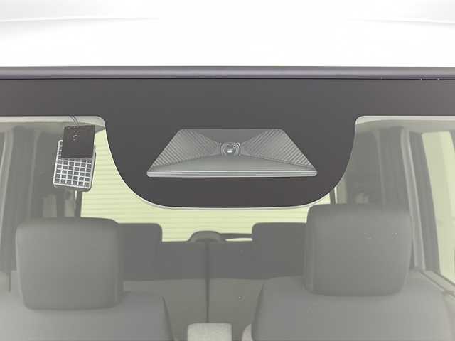 ホンダ Ｎ ＢＯＸ 岐阜県 2025(令7)年 0.3万km プラチナホワイトパール 純正8インチホンダコネクティッドナビ【VXM-245ZFEi】/リアワイドカメラ/オーディオリモートコントロールスイッチ/ハンズフリーテレホンスイッチ/音声認識スイッチ /専用ワイヤーハーネス/ホンダセンシング/衝突軽減ブレーキ（CMBS）/先行車発進お知らせ機能/歩行者事故低減ステアリング/路外逸脱抑制機能/標識認識機能/渋滞追従機能付アダプティブクルーズコントロール（ACC）/車線維持支援システム（LKAS）/誤発進抑制機能/後方誤発進抑制機能/近距離衝突軽減ブレーキ/急アクセル抑制機能/パーキングセンサーシステム/オートライト/オートハイビーム/ヘッドライトレベライザー/LEDヘッドライト/シートヒーター(D席/N席)/ビルトインETC/片側パワースライドドア/スマートキー/プッシュスタート/スペアキー