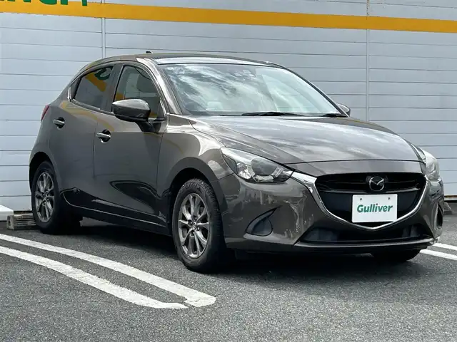 マツダ デミオ 13S ツーリング 埼玉県 2017(平29)年 11.3万km チタニウムフラッシュマイカ プッシュスタート/衝突被害軽減ブレーキ/レーンアシスト/DVD再生/バックカメラ/Bluetooth接続/フルセグテレビ/純正メモリナビ/フロアマット/コーナーセンサー/クルーズコントロール/横滑り防止装置/アイドリングストップ/ETC/パーキングアシスト/ABS/シートヒーター/AAC/PW/PS/オートライト/BSM/USB接続端子/ドライブレコーダー/純正アルミホイール
