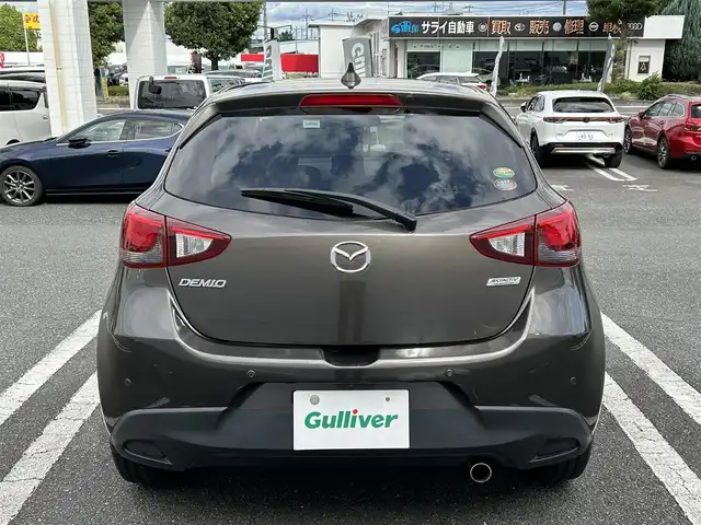 マツダ デミオ 13S ツーリング 埼玉県 2017(平29)年 11.3万km チタニウムフラッシュマイカ プッシュスタート/衝突被害軽減ブレーキ/レーンアシスト/DVD再生/バックカメラ/Bluetooth接続/フルセグテレビ/純正メモリナビ/フロアマット/コーナーセンサー/クルーズコントロール/横滑り防止装置/アイドリングストップ/ETC/パーキングアシスト/ABS/シートヒーター/AAC/PW/PS/オートライト/BSM/USB接続端子/ドライブレコーダー/純正アルミホイール