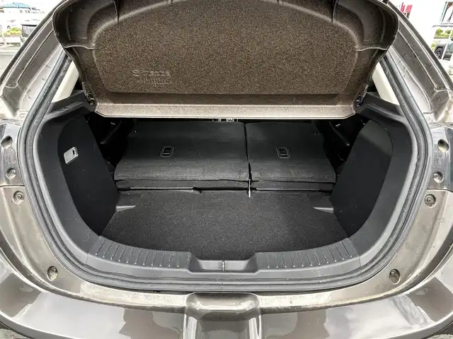 マツダ デミオ 13S ツーリング 埼玉県 2017(平29)年 11.3万km チタニウムフラッシュマイカ プッシュスタート/衝突被害軽減ブレーキ/レーンアシスト/DVD再生/バックカメラ/Bluetooth接続/フルセグテレビ/純正メモリナビ/フロアマット/コーナーセンサー/クルーズコントロール/横滑り防止装置/アイドリングストップ/ETC/パーキングアシスト/ABS/シートヒーター/AAC/PW/PS/オートライト/BSM/USB接続端子/ドライブレコーダー/純正アルミホイール