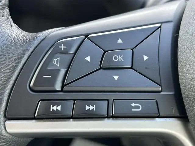 日産 セレナ e－パワー ハイウェイスター 兵庫県 2020(令2)年 4.7万km ブリリアントホワイトパール プロパイロット　/純正９インチナビ　/アラウンドビューモニター　/クリアランスソナー　/ドアバイザー　/ハンズフリーオートスライドドア　/USB /Bluetooth　/HDMI　/LEDヘッドライト　/フォグランプ/両側パワースライドドア/純正アルミホイル