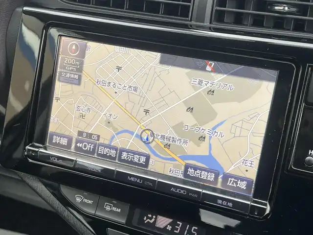 トヨタ アクア G 秋田県 2015(平27)年 5.7万km ダークバイオレットマイカメタリック 純正SDナビ（DVD/CD再生可能）/フルセグ/バックカメラ/アイドリングストップ/プッシュスタート/クルーズコントロール追従走行なし/車両接近通報装置/ステアリングスイッチ/前席シートヒーター/ビルトインETC/社外15インチアルミ（夏タイヤ装着）/スマートキー/純正フロアマット/社外ドアバイザー/オートライト/オートエアコン/パワーステアリング/パワーウィンドウ/ヘッドライトレベライザー/横滑り防止/寒冷地仕様/電動格納ウィンカーミラー/保証書/取扱説明書/記録簿/スペアキー×１