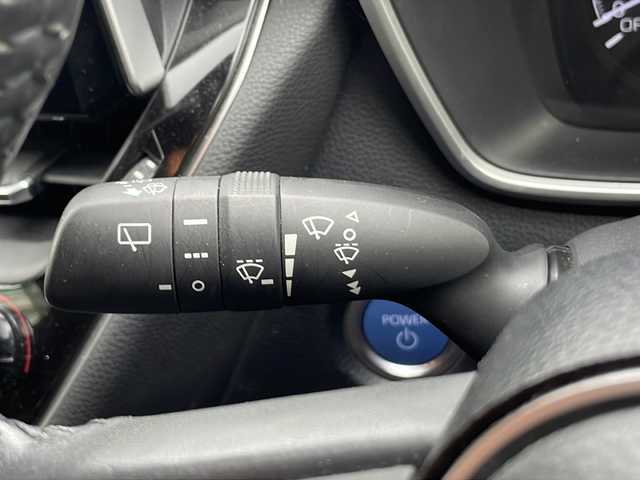 トヨタ カローラ スポーツ ハイブリッドG 静岡県 2019(令1)年 6.6万km アティチュードブラックマイカ /純正ナビ/地デジTV//純正CD/DVD/Bluetooth//バックカメラ//セーフティセンス//オートハイビーム//LEDヘッドライト//ビルトインETC//社外16インチAW//スマートキー