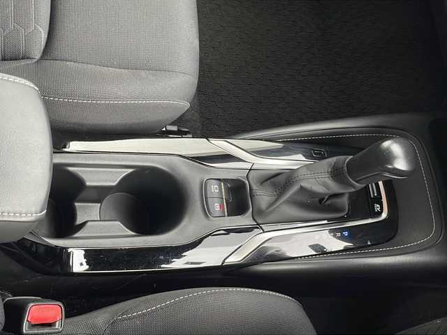 トヨタ カローラ スポーツ ハイブリッドG 静岡県 2019(令1)年 6.6万km アティチュードブラックマイカ /純正ナビ/地デジTV//純正CD/DVD/Bluetooth//バックカメラ//セーフティセンス//オートハイビーム//LEDヘッドライト//ビルトインETC//社外16インチAW//スマートキー