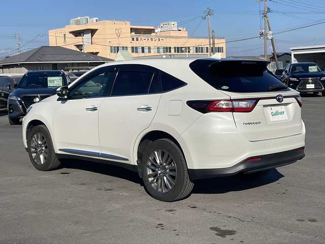 トヨタ ハリアー プログレス メタル&レザーP 鹿児島県 2019(平31)年 7.5万km 白 サンルーフ/JBLサウンド/パワーバックドア/前後ドライブレコーダー/純正ナビ/全方位バックカメラ/ETC/本革シート/パワーシート/衝突被害軽減装置/横滑り防止装置/盗難防止装置/レーンキープアシスト/オートライト/コーナーセンサー/スペアキー