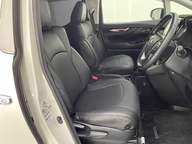 トヨタ ヴェルファイア Z 兵庫県 2018(平30)年 8.1万km ホワイトパールクリスタルシャイン 純正SDナビ(CD/DVD/Bluetooth/フルセグ)/バックカメラ/両側パワースライドドア/追従型クルーズコントロール/前後コーナーセンサー/レーンキープアシスト/オートライト/オートマチックハイビーム/LEDヘッドライト/純正18インチアルミホイール/純正フロアマット/ドライブレコーダー/電子パーキングブレーキ/ブレーキホールド/ETC2.0