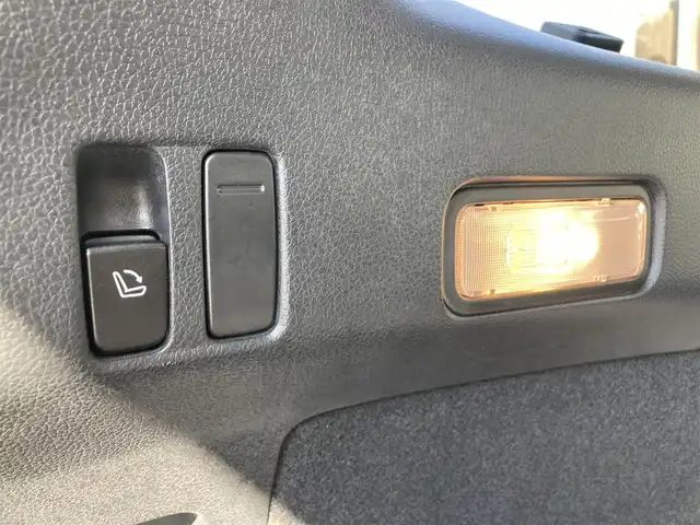 スバル レヴォーグ 1．6GT アイサイト Sスタイル 静岡県 2015(平27)年 8.1万km スティールブルーグレーM EyeSight/社外ディスプレイオーディオ(FH-9200DVD)/　AM FM CD DVD Bluetooth USB AUX/ETC/LEDオートヘッドランプ/レーダークルーズコントロール/純正18インチアルミホイール/電動パーキングブレーキ/スマートキー＆プッシュスタート/パドルシフト/アイドリングストップ/前方ドライブレコーダー/パワーシート(運転席)/4WDターボ