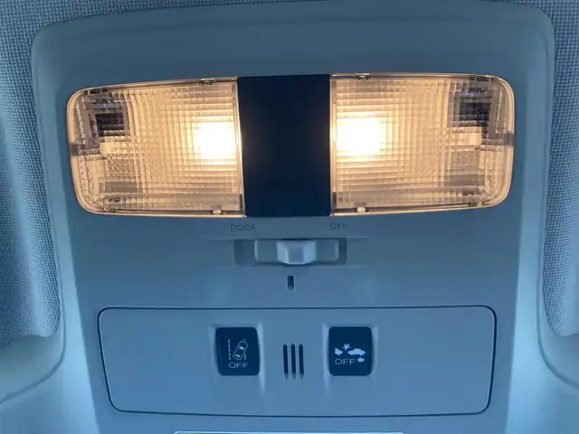 スバル レヴォーグ 1．6GT アイサイト Sスタイル 静岡県 2015(平27)年 8.1万km スティールブルーグレーM EyeSight/社外ディスプレイオーディオ(FH-9200DVD)/　AM FM CD DVD Bluetooth USB AUX/ETC/LEDオートヘッドランプ/レーダークルーズコントロール/純正18インチアルミホイール/電動パーキングブレーキ/スマートキー＆プッシュスタート/パドルシフト/アイドリングストップ/前方ドライブレコーダー/パワーシート(運転席)/4WDターボ