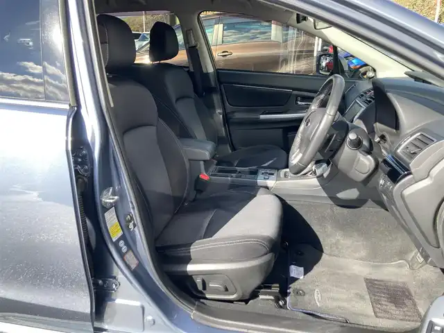 スバル レヴォーグ 1．6GT アイサイト Sスタイル 静岡県 2015(平27)年 8.1万km スティールブルーグレーM EyeSight/社外ディスプレイオーディオ(FH-9200DVD)/　AM FM CD DVD Bluetooth USB AUX/ETC/LEDオートヘッドランプ/レーダークルーズコントロール/純正18インチアルミホイール/電動パーキングブレーキ/スマートキー＆プッシュスタート/パドルシフト/アイドリングストップ/前方ドライブレコーダー/パワーシート(運転席)/4WDターボ