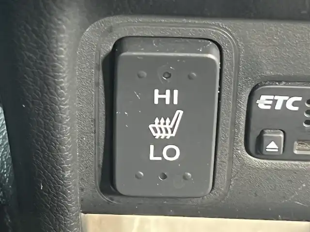 ホンダ Ｎ ＢＯＸ カスタム G SSパッケージ 秋田県 2017(平29)年 7.2万km プレミアムベルベットパープル・パール ４WD/両側パワースライドドア/衝突軽減システム/社外メモリナビ（DVD/CD/BT/AM/FM）/フルセグ（走行中視聴可能）/バックカメラ/ホンダ純正１４インチアルミ（夏タイヤ装着）/スマートキー/アイドリングストップ/プッシュスタート/ステアリングスイッチ/前席シートヒーター/ビルトインETC/純正フロアマット/社外ドアバイザー/オートライト/オートエアコン/パワーステアリング/パワーウィンドウ/横滑り防止/盗難防止装置/寒冷地仕様/電動格納ウィンカーミラー/保証書/取扱説明書/記録簿