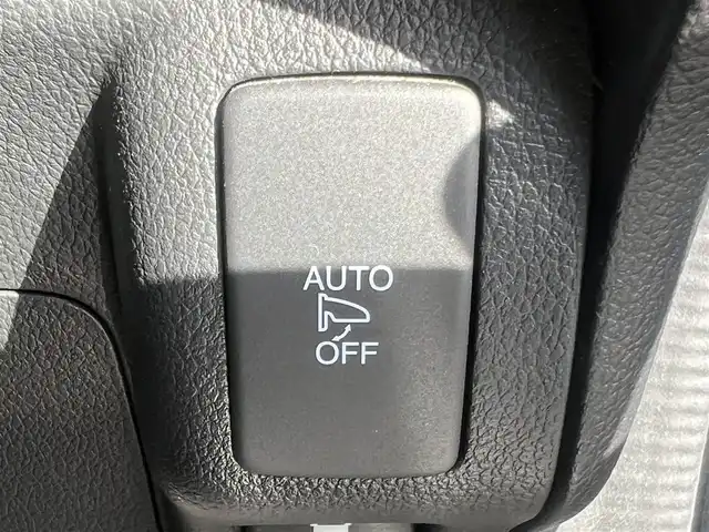 ホンダ Ｎ ＢＯＸ カスタム G SSパッケージ 秋田県 2017(平29)年 7.2万km プレミアムベルベットパープル・パール ４WD/両側パワースライドドア/衝突軽減システム/社外メモリナビ（DVD/CD/BT/AM/FM）/フルセグ（走行中視聴可能）/バックカメラ/ホンダ純正１４インチアルミ（夏タイヤ装着）/スマートキー/アイドリングストップ/プッシュスタート/ステアリングスイッチ/前席シートヒーター/ビルトインETC/純正フロアマット/社外ドアバイザー/オートライト/オートエアコン/パワーステアリング/パワーウィンドウ/横滑り防止/盗難防止装置/寒冷地仕様/電動格納ウィンカーミラー/保証書/取扱説明書/記録簿