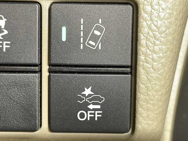 ホンダ Ｎ ＢＯＸ G L ホンダセンシング 沖縄県 2018(平30)年 7.5万km モーニングミストブルーM 禁煙車　/県外仕入　/純正ナビ　/（Ｂｌｕｅｔｏｏｔｈ接続　ＣＤ　ＤＶＤ再生）　/パワースライドドア/ホンダセンシング　/クルーズコントロール/衝突軽減ブレーキ　/誤発進抑制機能　/車線逸脱抑制機能　　/バックカメラ　/コーナーセンサー/ＥＴＣ　/ＬＥＤヘッドライト　/オートライト/純正フロア