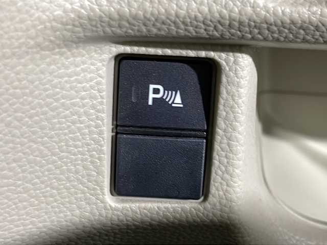 ホンダ Ｎ ＢＯＸ G L ホンダセンシング 沖縄県 2018(平30)年 7.5万km モーニングミストブルーM 禁煙車　/県外仕入　/純正ナビ　/（Ｂｌｕｅｔｏｏｔｈ接続　ＣＤ　ＤＶＤ再生）　/パワースライドドア/ホンダセンシング　/クルーズコントロール/衝突軽減ブレーキ　/誤発進抑制機能　/車線逸脱抑制機能　　/バックカメラ　/コーナーセンサー/ＥＴＣ　/ＬＥＤヘッドライト　/オートライト/純正フロア