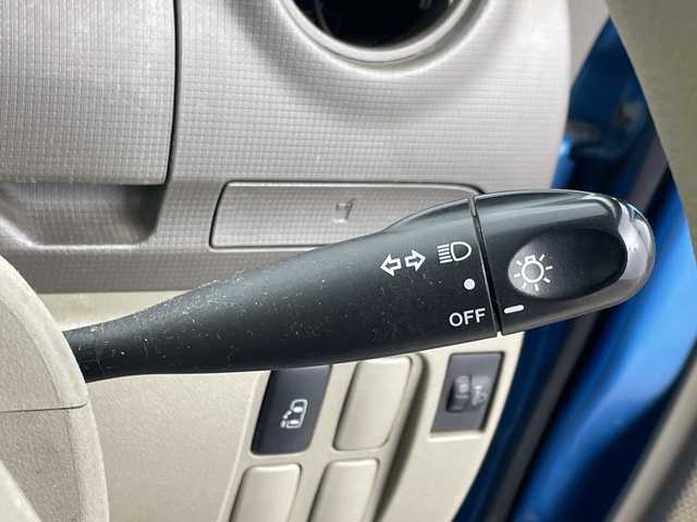 ダイハツ タント X 群馬県 2010(平22)年 5.6万km ファインブルーマイカメタリック ＳＤナビ　ビルトインＥＴＣ　フルセグＴＶ　ミュージックプレイヤー接続　電動スライドドア　電動格納ミラー　ＡＢＳ　横滑り防止装置　ハロゲンヘッドライト　エアコン　スマートキー　純正フロアマット　禁煙車