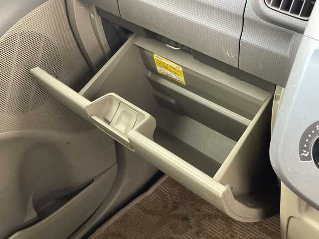 ダイハツ タント X 群馬県 2010(平22)年 5.6万km ファインブルーマイカメタリック ＳＤナビ　ビルトインＥＴＣ　フルセグＴＶ　ミュージックプレイヤー接続　電動スライドドア　電動格納ミラー　ＡＢＳ　横滑り防止装置　ハロゲンヘッドライト　エアコン　スマートキー　純正フロアマット　禁煙車