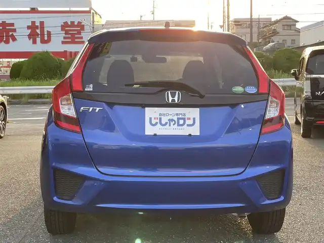 ホンダ フィット 13G Lパッケージ 愛知県 2016(平28)年 3.6万km 青 (株)IDOMが運営する【じしゃロン豊川店】の自社ローン専用車両になります。こちらは現金またはオートローンご利用時の価格です。自社ローンご希望の方は別途その旨お申付け下さい/ワンオーナー/純正メモリナビ（VXM-164VFi）/フルセグTV/DVD/Bluetoothオーディオ/衝突被害軽減ブレーキ/バックカメラ/ドライブレコーダー（FT-DRZERO）/Lパッケージ/LEDヘッドライト/クルーズコントロール/純正フロアマット/保証書/取扱説明書/スマートキー/社外アルミホイール/スタッドレスタイヤ積込