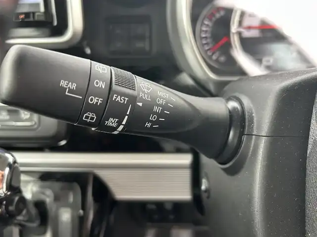 スズキ スペーシア カスタム HYBRID XS 栃木県 2020(令2)年 3.9万km ピュアホワイトパール/ブラック2トーン スズキセーフティサポート/純正9インチメモリナビ/フルセグTV/DVD/Bluetooth/USB/全方位カメラ/ビルトインETC/両側パワースライドドア/レーダークルーズコントロール/ヘッドアップディスプレイ/ハーフレザーシート/シートヒーター/LEDオートライト/フォグランプ/スマートキー×2/リアサーキュレーター/ロールサンシェード