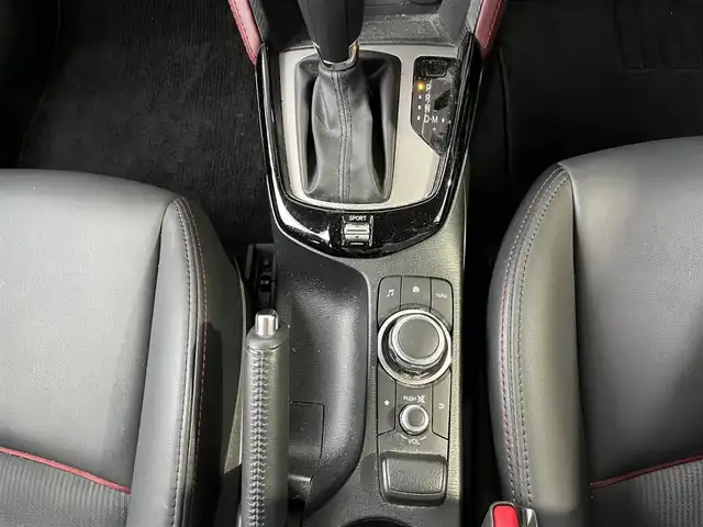 マツダ ＣＸ－３ 20S プロアクティブ 高知県 2018(平30)年 6.1万km スノーフレイクホワイトパールマイカ 純正ナビ/　Bluetooth/フルセグ/　CD/DVD/AM/FM/バックカメラ/クルーズコントロール/ドライブレコーダー/アイドリングストップ/MTモード付AT/LEDヘッドライト/コーナーセンサー/ビルトインETC/オートマチックハイビーム/プッシュスタート/スマートキー/純正フロアマット/純正18インチアルミホイール/オートライト/衝突被害軽減システム/盗難防止装置