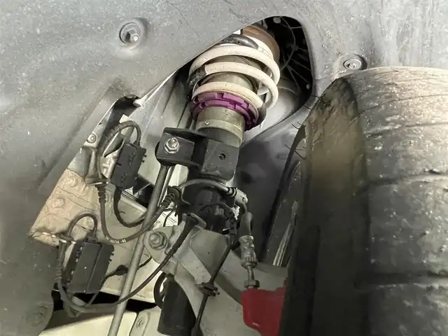 トヨタ スープラ RZ 神奈川県 2020(令2)年 2.6万km パール HKSマフラー/HKS車高調/純正19インチAW/ブレンボブレーキ/Toyota Supra Safety/レーダークルーズコントロール/衝突軽減ブレーキ/LKA/BSM/カラーHUD/ハーフレザーシート/純正メモリーナビ・地デジTV/JBLスピーカー/純正USB/BT再生/バックモニター/ETC/ドライブレコーダー/パワーシート/シートヒーター/ステアリングヒーター/LEDヘッドライト/コーナーセンサー/カーボンミラーカバー/パドルシフト/プッシュスタート/スマートキー×2/R3/4/5/6年ディーラー整備記録/保証書・取説あり