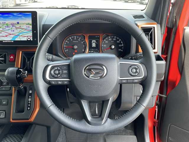 ダイハツ タフト G ターボ 岐阜県 2020(令2)年 3.2万km コンパーノレッド 登録時走行距離31102km/純正9型SDナビ /Blue tooth/CD/iPod/USB/SDミュージックサーバー可/フルセグテレビ /全方位カメラ　/ガラスルーフ/デュアルセンサーブレーキサポート/ドライブレコーダー前方/LEDヘッドライト/オートライト　/コーナーセンサー前後　/レーダークルーズコントロール　/プッシュスタート/アイドリングストップ/エアコンAAC/スマートキー/布系シート/シートヒーター前席/フルフラットシート/純正フロアマット/ルーフレール　/純正15アルミホイール/横滑り防止装置/盗難防止装置/衝突被害軽減システム/エアバッグW/カーテンエアバッグ