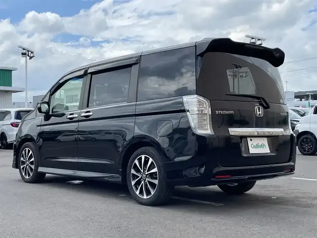 ホンダ ステップワゴン 東京都 2014(平26)年 7.7万km プレミアムスパークルブラックパール ベットキッド/社外メモリナビフルセグ　/・ＢｌｕｅｔｏｏｔｈＡｕｄｉｏ　/・CD/SD/DVD/AM/FM/両側パワースライドドア　/キセノンヘッドライト　/クルーズコントロール　/ハーフレザーシート/社外バックカメラ　/パドルシフト　/スマートキー　/純正アルミホイール/社外ETC/電動格納ミラー