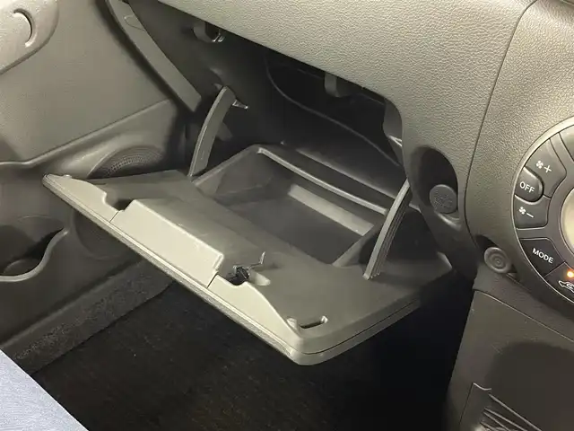 日産 キューブ 15X インディゴ+プラズマ 茨城県 2012(平24)年 8.2万km ビターショコラ 純正ナビ/Bluetooth/フルセグ/CD/DVD/AM/FM/ETC/キセノンヘッドライト/盗難防止装置/スマートキー/スペアキー/オートエアコン/ドアバイザー