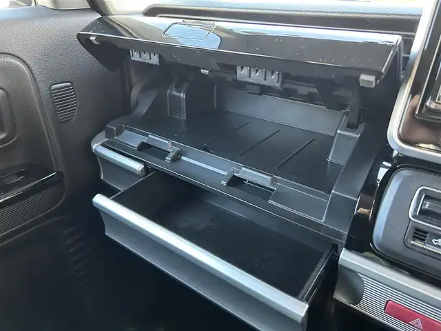 スズキ スペーシア カスタム HYBRID GS 大阪府 2021(令3)年 4.7万km ブルーイッシュブラックパール3 社外メモリナビ（MDV-D708BTW）/CD/DVD/フルセグTV/BT/iPod/USB/デュアルセンサーブレーキサポート/発進お知らせ機能/アダクティブクルーズコントロール/レーンキープアシスト/ハイビームアシスト/バックカメラ/コーナーセンサー/シートヒーター/リア席ロールサンシェード/USB充電ポート/オートライト/フロントフォグ/ETC/前後ドライブレコーダー/スペアキー