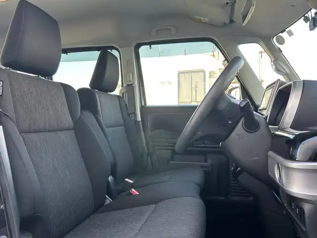 スズキ スペーシア カスタム HYBRID GS 大阪府 2021(令3)年 4.7万km ブルーイッシュブラックパール3 社外メモリナビ（MDV-D708BTW）/CD/DVD/フルセグTV/BT/iPod/USB/デュアルセンサーブレーキサポート/発進お知らせ機能/アダクティブクルーズコントロール/レーンキープアシスト/ハイビームアシスト/バックカメラ/コーナーセンサー/シートヒーター/リア席ロールサンシェード/USB充電ポート/オートライト/フロントフォグ/ETC/前後ドライブレコーダー/スペアキー