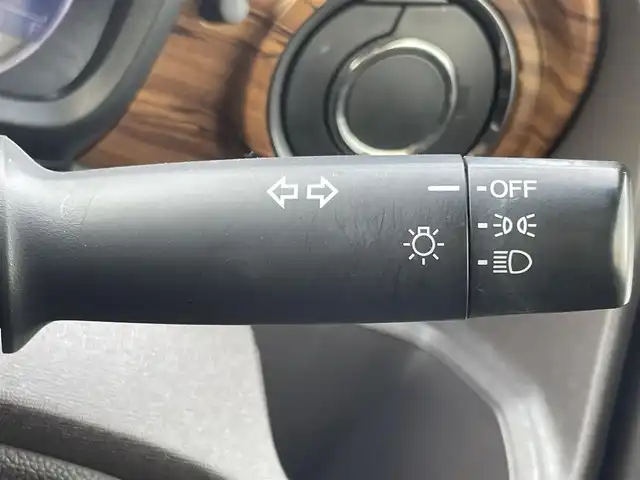 ホンダ Ｎ ＯＮＥ セレクト 兵庫県 2018(平30)年 4.2万km プレミアムアイボリーパール2トーン 純正メモリナビ/前席シートヒーター/バックカメラ/ヘッドライトレベライザ/純正フロアマット/純正ドアバイザー/ビルトインETC/ステアリングリモコン/スイッチスタート/CD/DVD/typeC入力端子/Bluetooth接続/横滑り防止装置