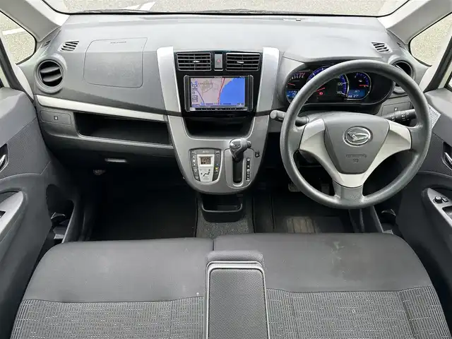 ダイハツ ムーヴ カスタム X SA 島根県 2013(平25)年 6.1万km パールホワイトⅢ 4WD/スマートアシスト/社外メモリナビ /CD/ワンセグTV/LEDオートライト/スマートキー/プッシュスタート/フロアマット/純正AW付きサマータイヤ積込